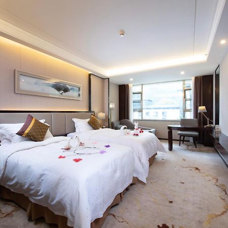 Shenzhen Silver Lake Conference Center Hotel المظهر الخارجي الصورة